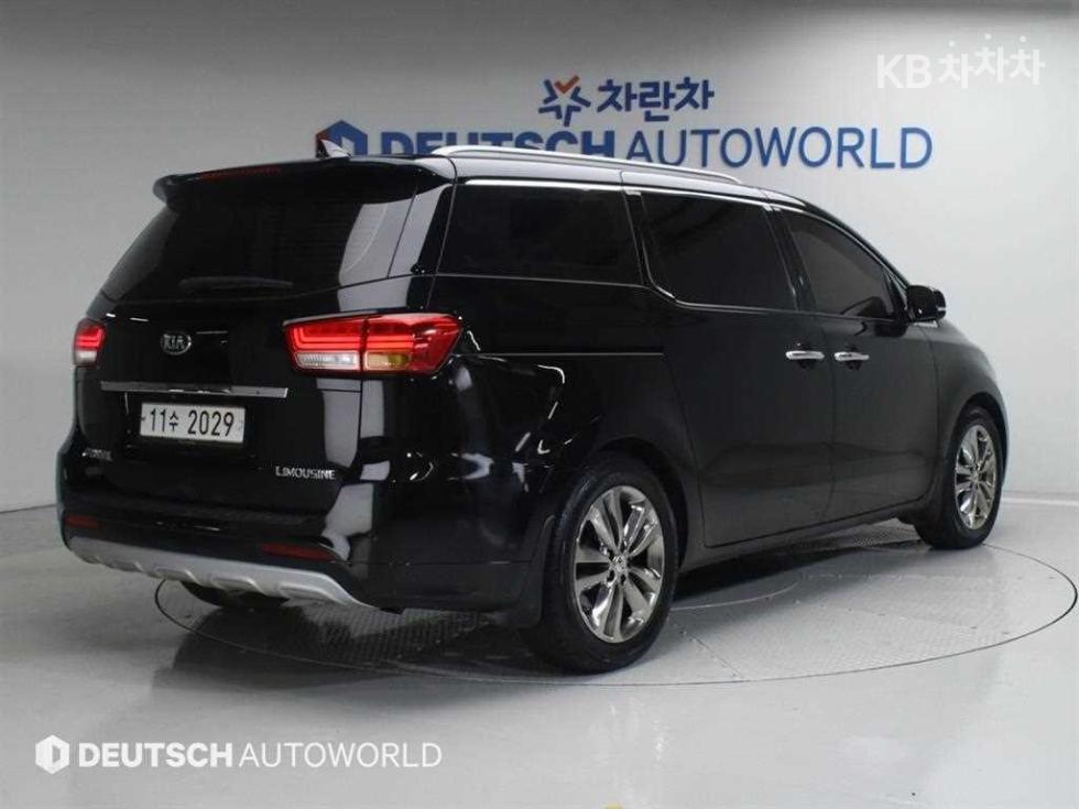 2016 - kia carnival