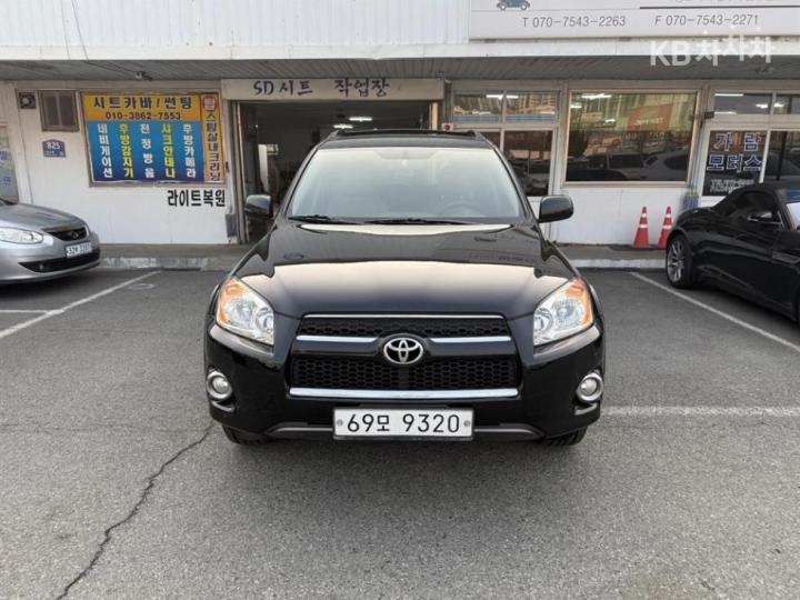 Toyota RAV4 2.5 2WD 2