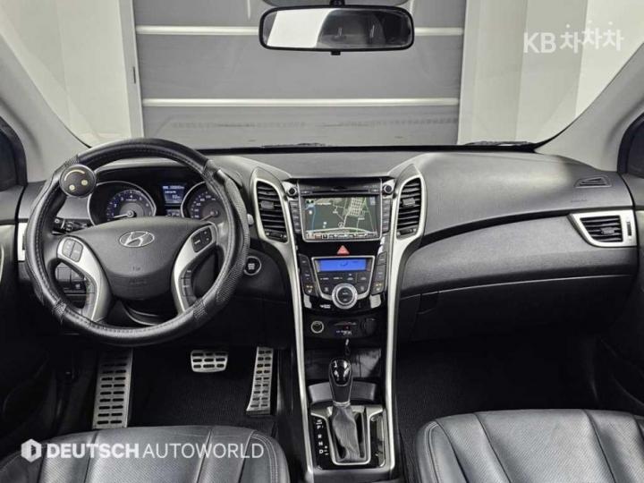 Hyundai i30 New 1.6 GDI Extreme 8