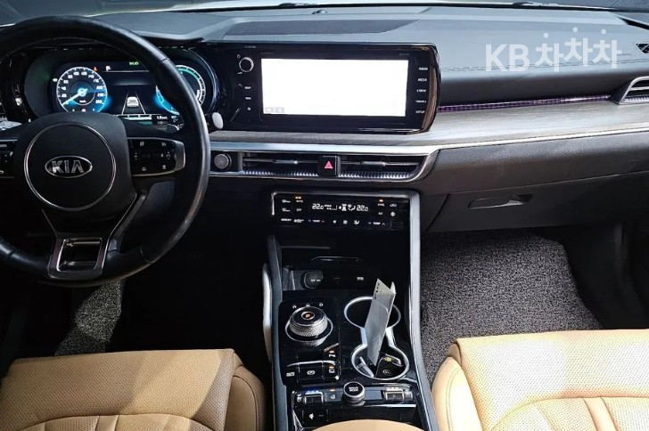 2020 - kia k5