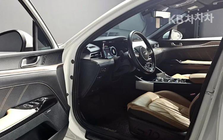 2020 - kia k5