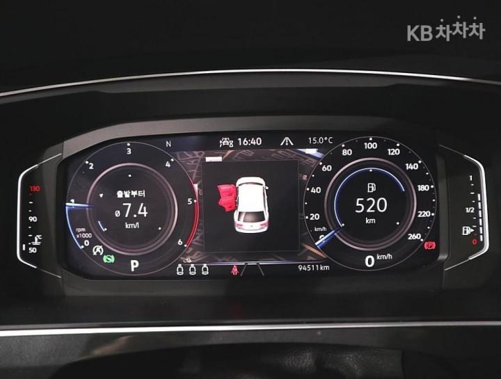 Volkswagen Tiguan 2.0 TDI 4Motion Prestige 8