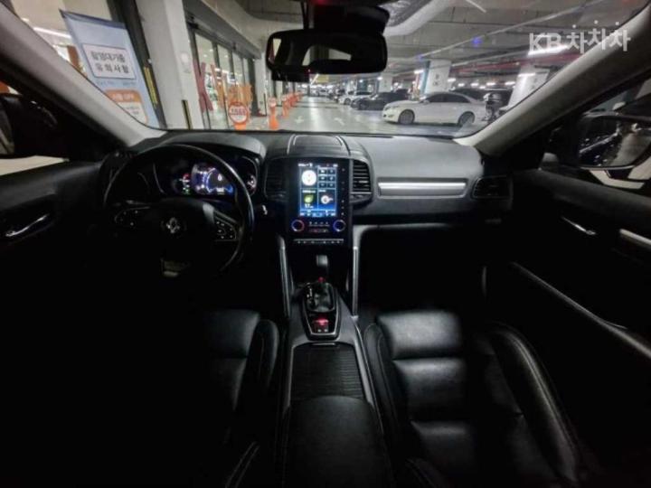 Renault QM6 2.0 LPe 2WD RE 7