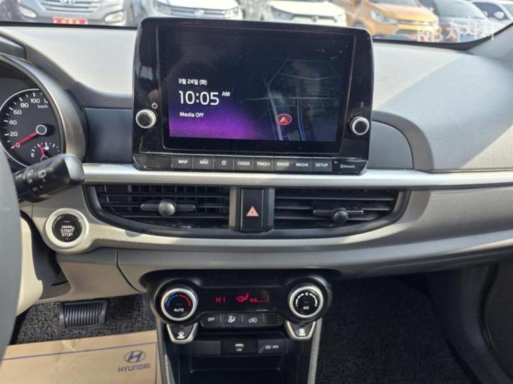 Kia Morning Urban JA 1.0 Gasoline Prestige 7