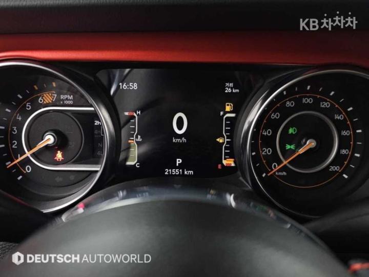 Jeep Wrangler JL 2.0 Rubicon 4 Duo Base Type 9