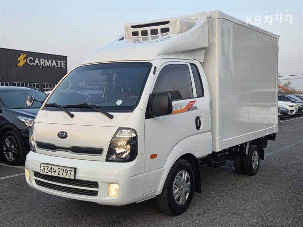 Kia 봉고3 1톤 냉동탑차 초장축 플러스형 킹캡 디럭스 - фото 1
