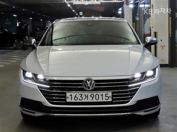 Volkswagen Arteon 2.0 TDI Elegance Prestige 3