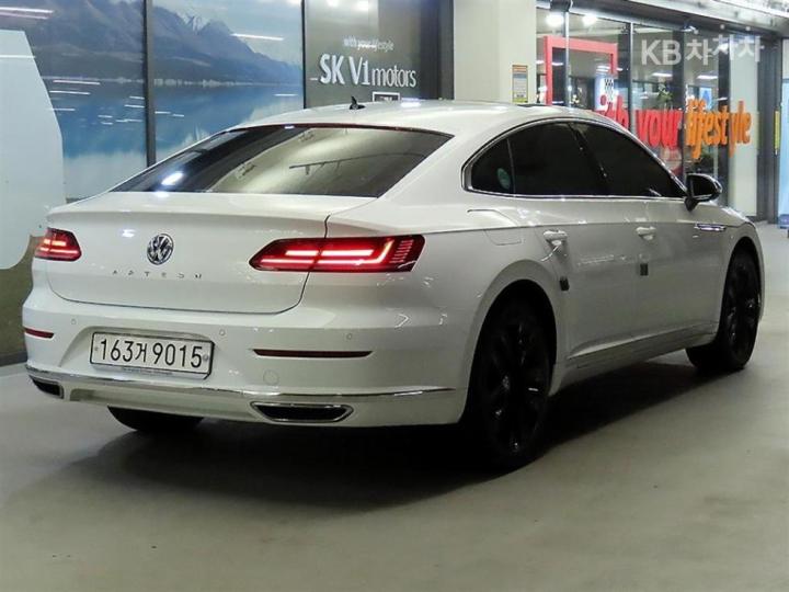 Volkswagen Arteon 2.0 TDI Elegance Prestige 5