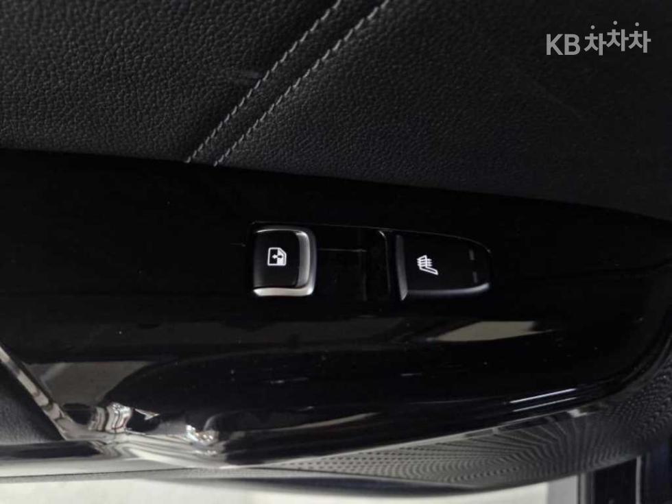 2020 - kia k5