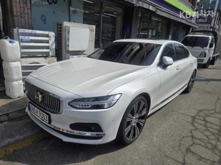 Volvo S90 B6 AWD Ultimate Bright 3