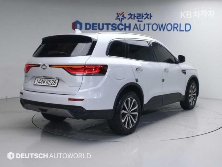 Renault QM6 New 2.0 LPe 2WD LE Signature 3