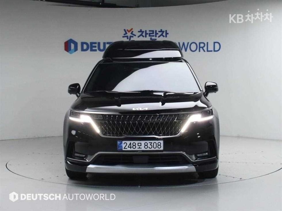 2023 - kia carnival