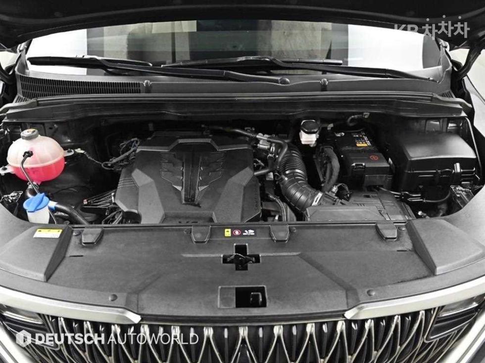 2023 - kia carnival