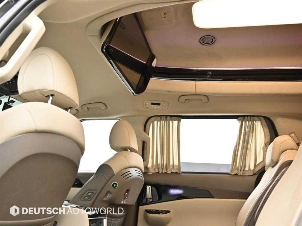 2023 - kia carnival