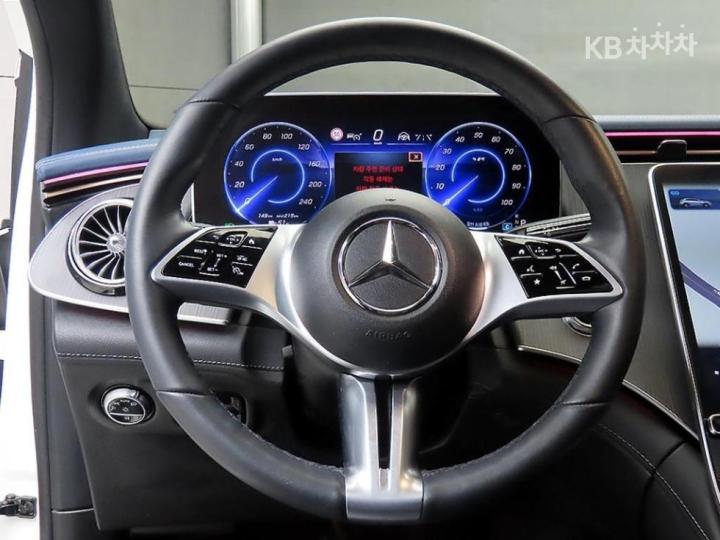 Mercedes-Benz EQE-Class EQE SUV X294 EQE SUV500 4Matic Base Type 9