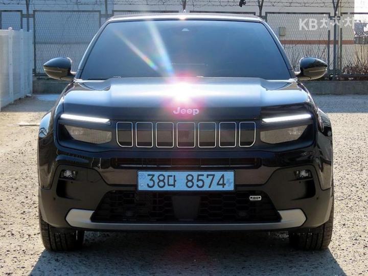 Jeep Avenger EV Altitude Base Type