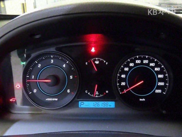 Chevrolet Captiva 2WD LT 10