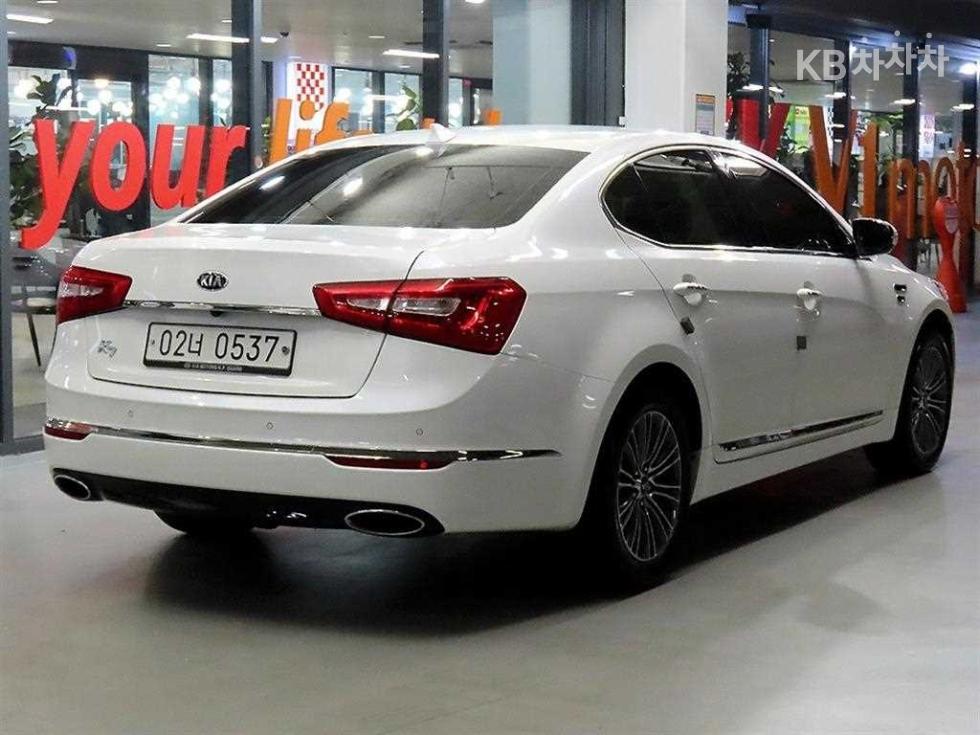 2016 - kia k7