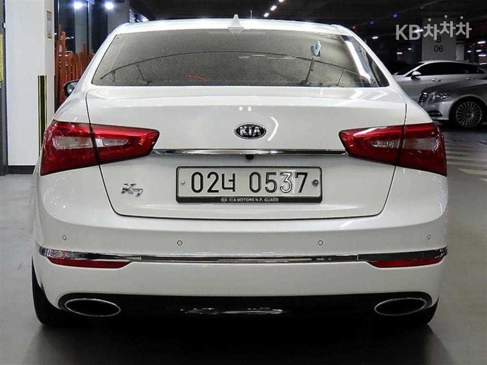 2016 - kia k7