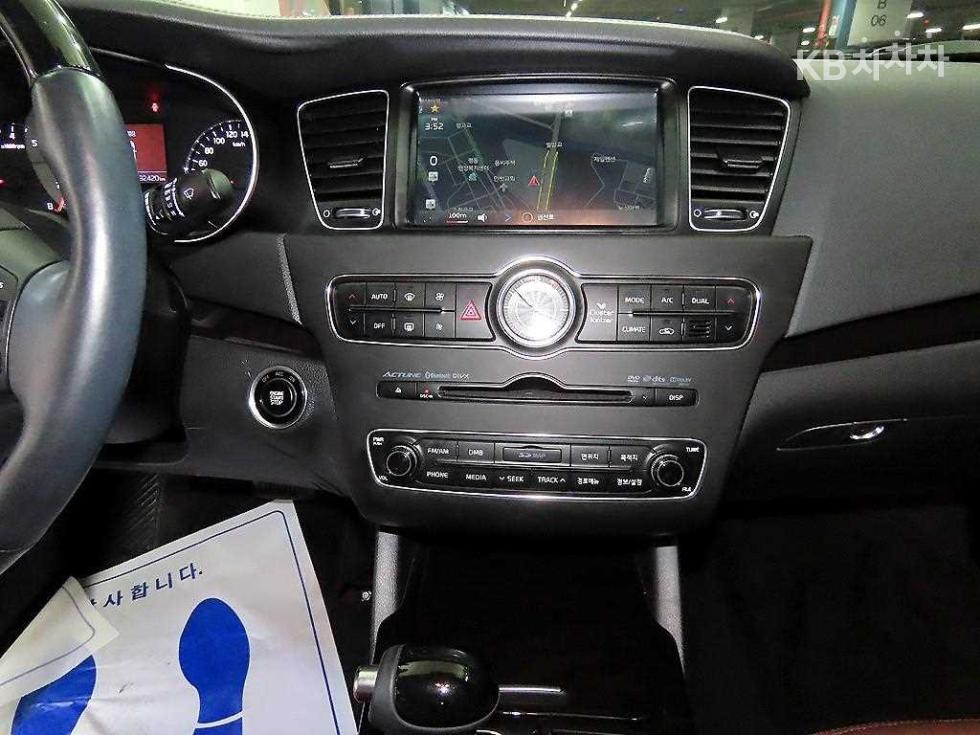 2016 - kia k7