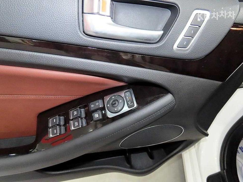 2016 - kia k7