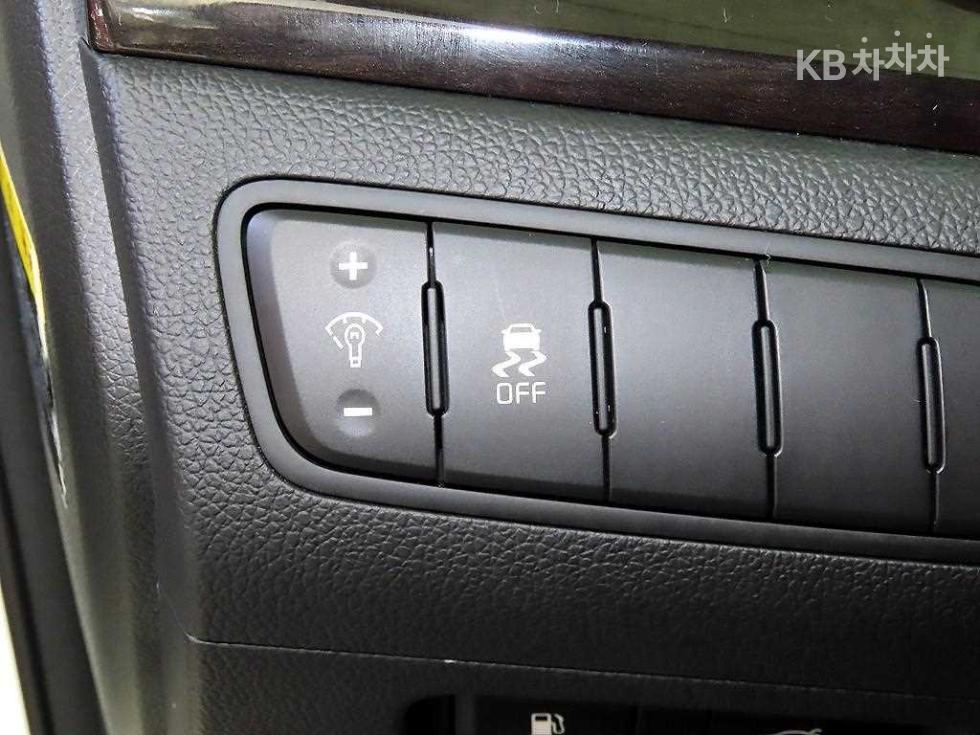 2016 - kia k7