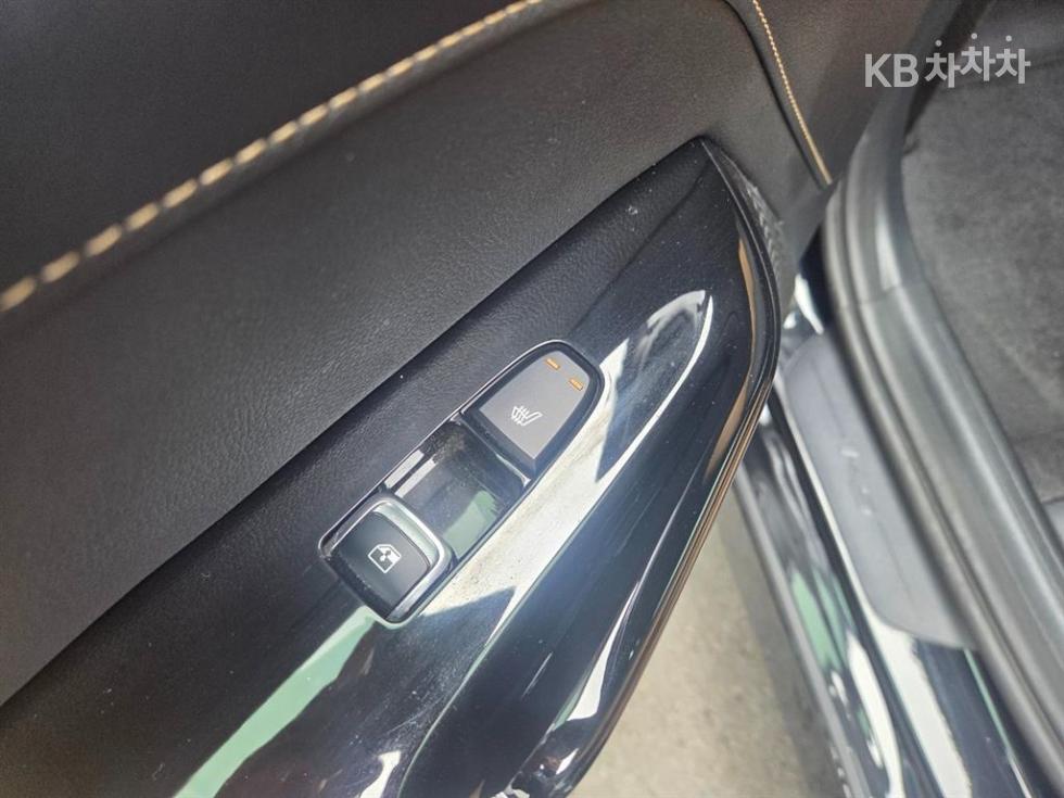 2021 - kia k5
