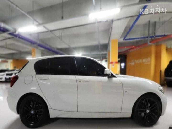BMW 1 Series New 118d Sport Base Type 5