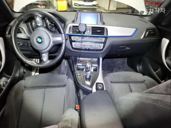 BMW 1 Series New 118d Sport Base Type 7