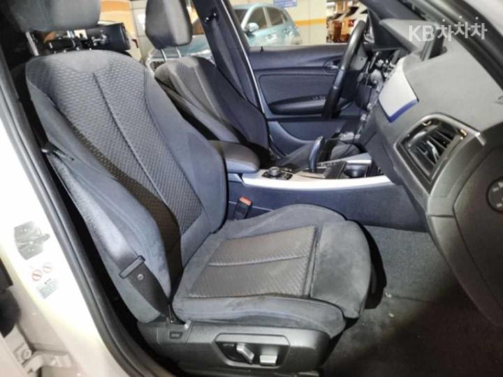 BMW 1 Series New 118d Sport Base Type 8