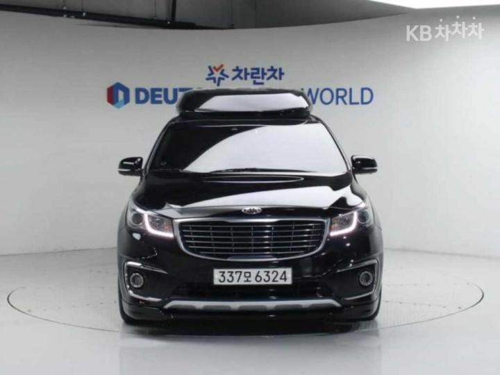 Kia Carnival 3.3 Gasoline High Limousine President 4