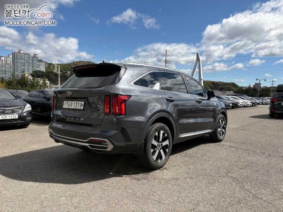 2021 - kia sorento