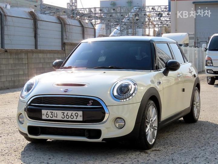 Mini Cooper 5 Duo S 2.0 Supreme 3