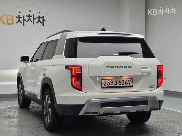 KG Mobility (Ssangyong) Torres Hybrid J100 1.5 T-GDI HEV T7 3