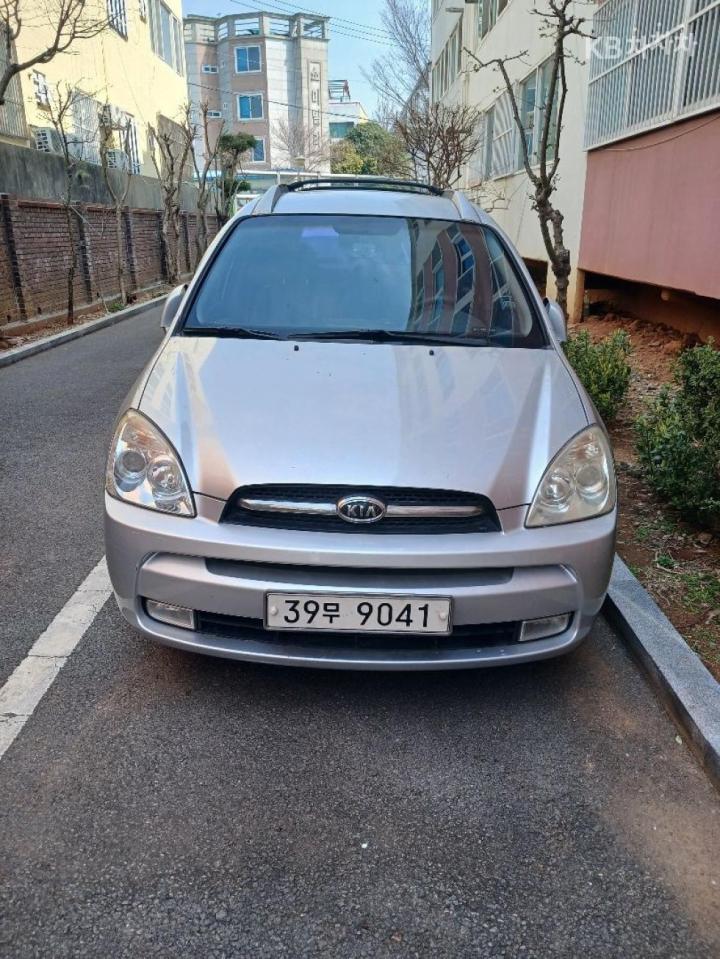 Kia Carens New 2.0 LPI GLX Premium Type 2