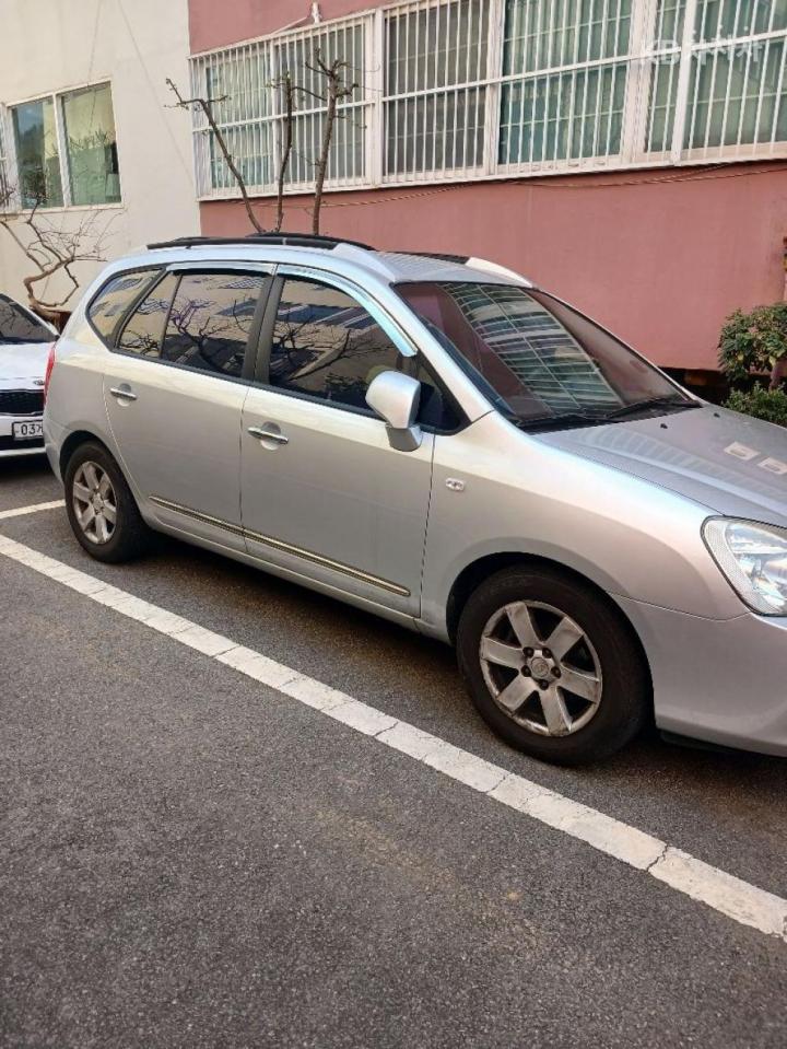 Kia Carens New 2.0 LPI GLX Premium Type 3