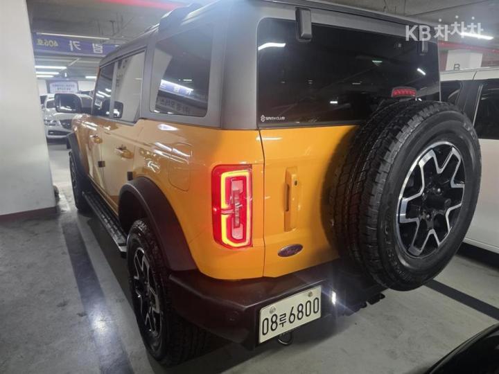 Ford Bronco U725 2.7 4 Door Outer Banks Base Type 3