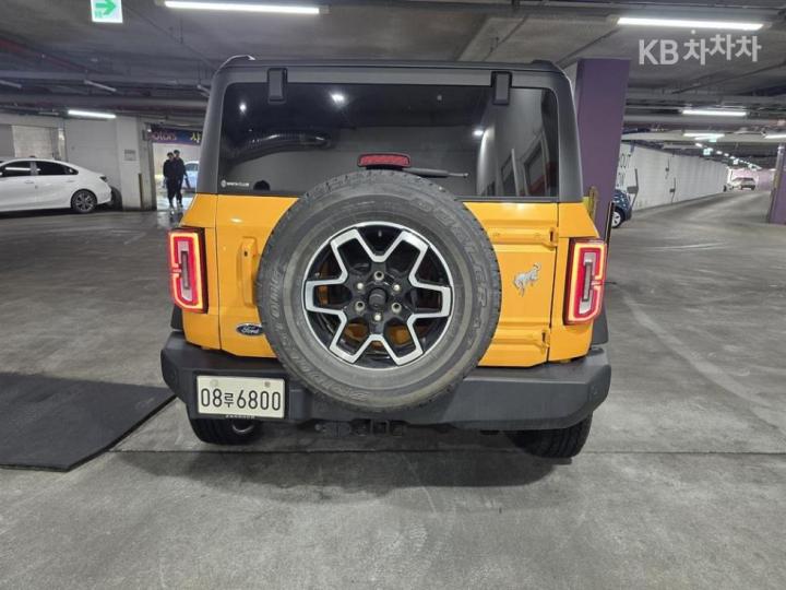 Ford Bronco U725 2.7 4 Door Outer Banks Base Type 5
