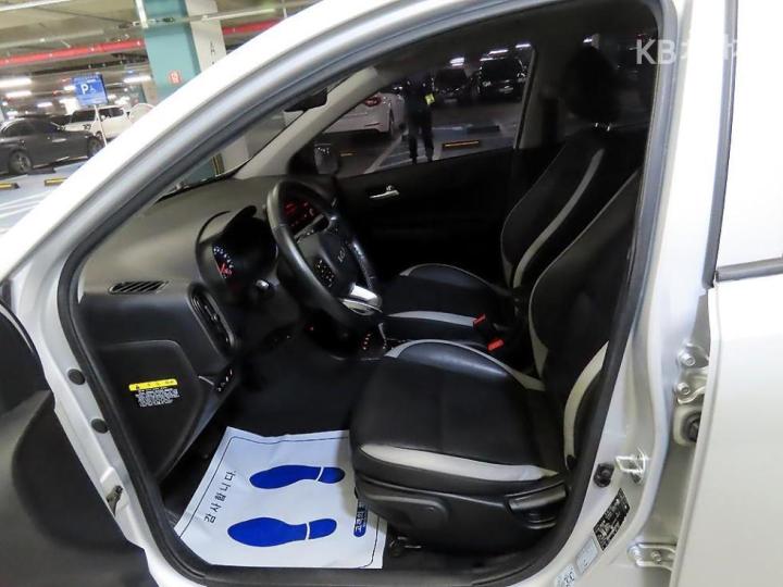 Kia Morning Urban JA 1.0 Gasoline Prestige 7