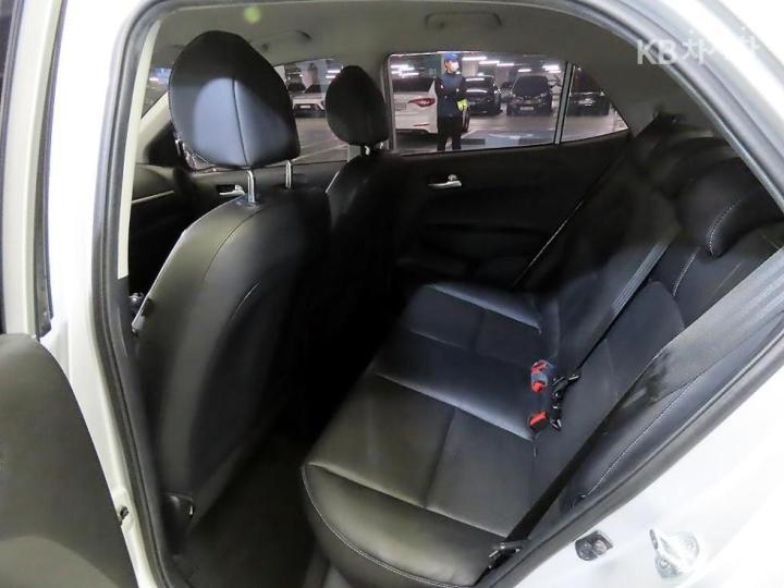 Kia Morning Urban JA 1.0 Gasoline Prestige 8