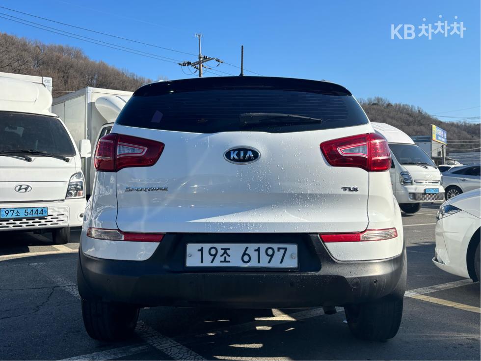 2012 - kia sportage