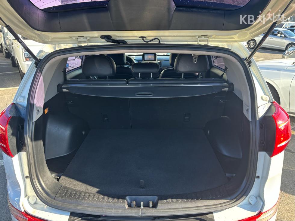 2012 - kia sportage