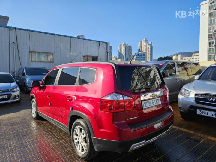 Chevrolet Orlando LPG LT Premium 5