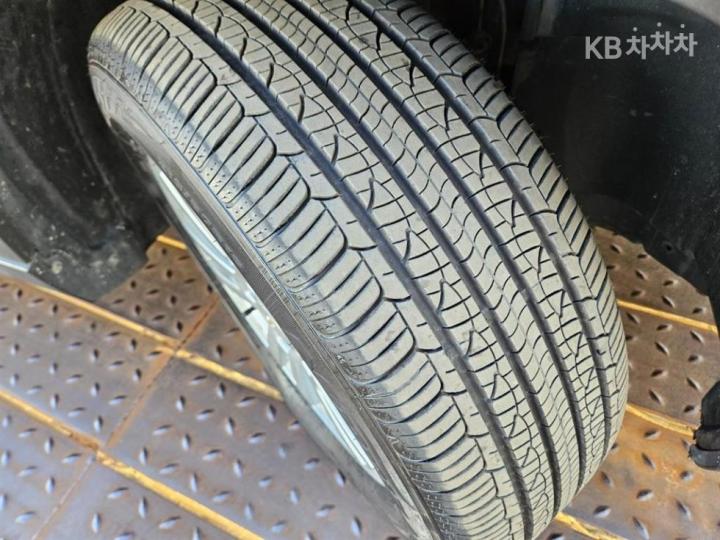 Chevrolet Orlando LPG LT Premium 10