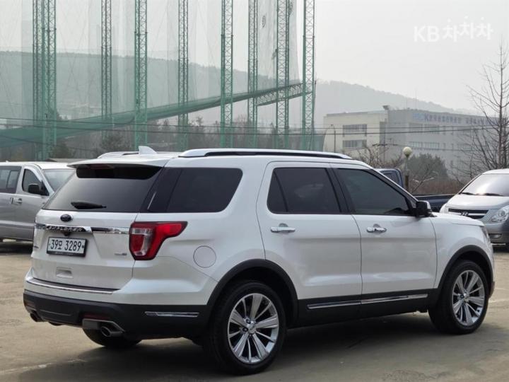 Ford Explorer New 2.3 EcoBoost 4WD Limited 5