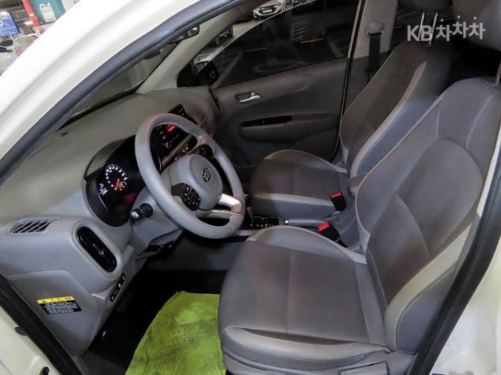 Kia Morning Urban JA 1.0 Gasoline Prestige 7