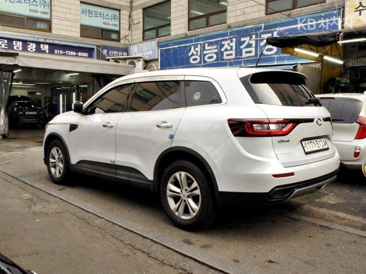 Renault QM6 2.0 LPe 2WD SE 5