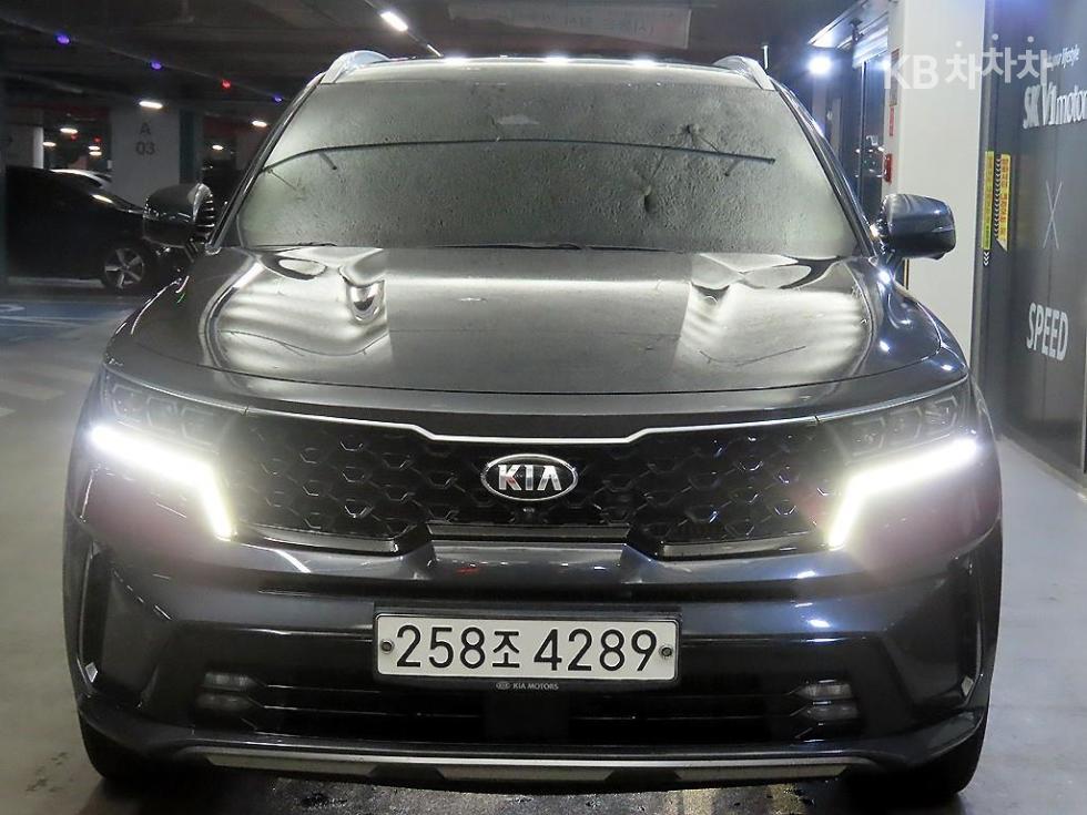 2021 - kia sorento