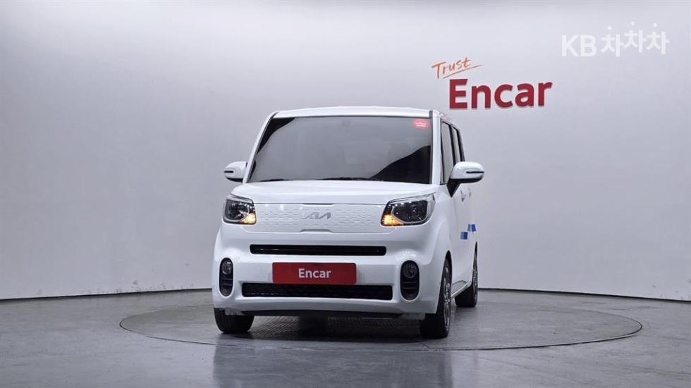 2022 - kia ray
