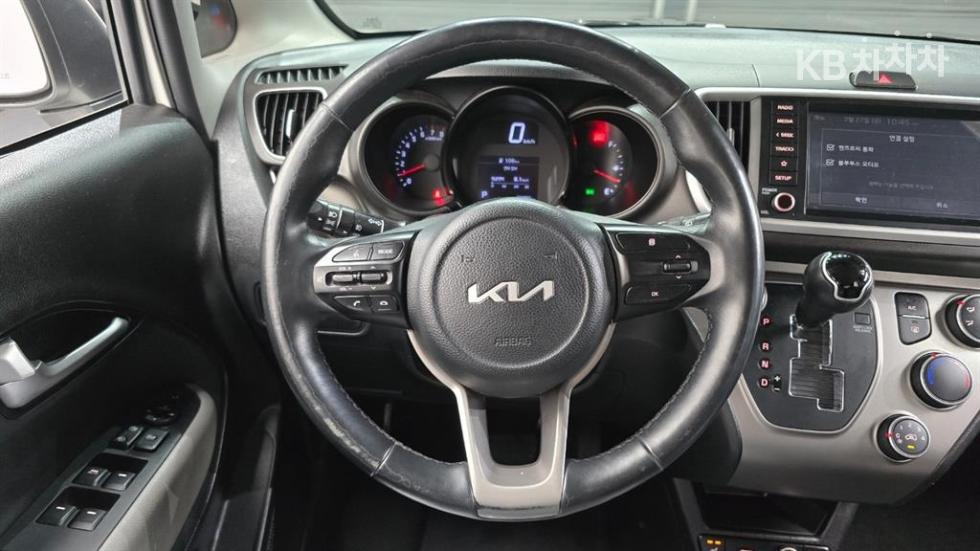 2022 - kia ray